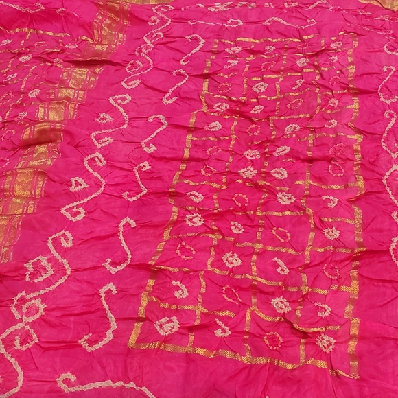 Bandhani Saree / Sari--Pink and Gold Zari (brand new) - Picture 1 of 14